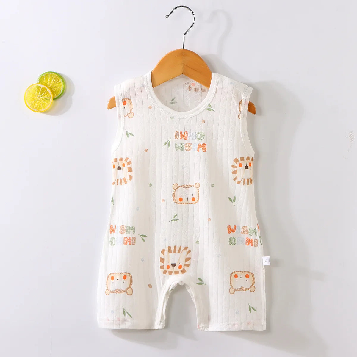 Pyjama Bébé “Souffle d’Été” – Combinaison Légère en Coton