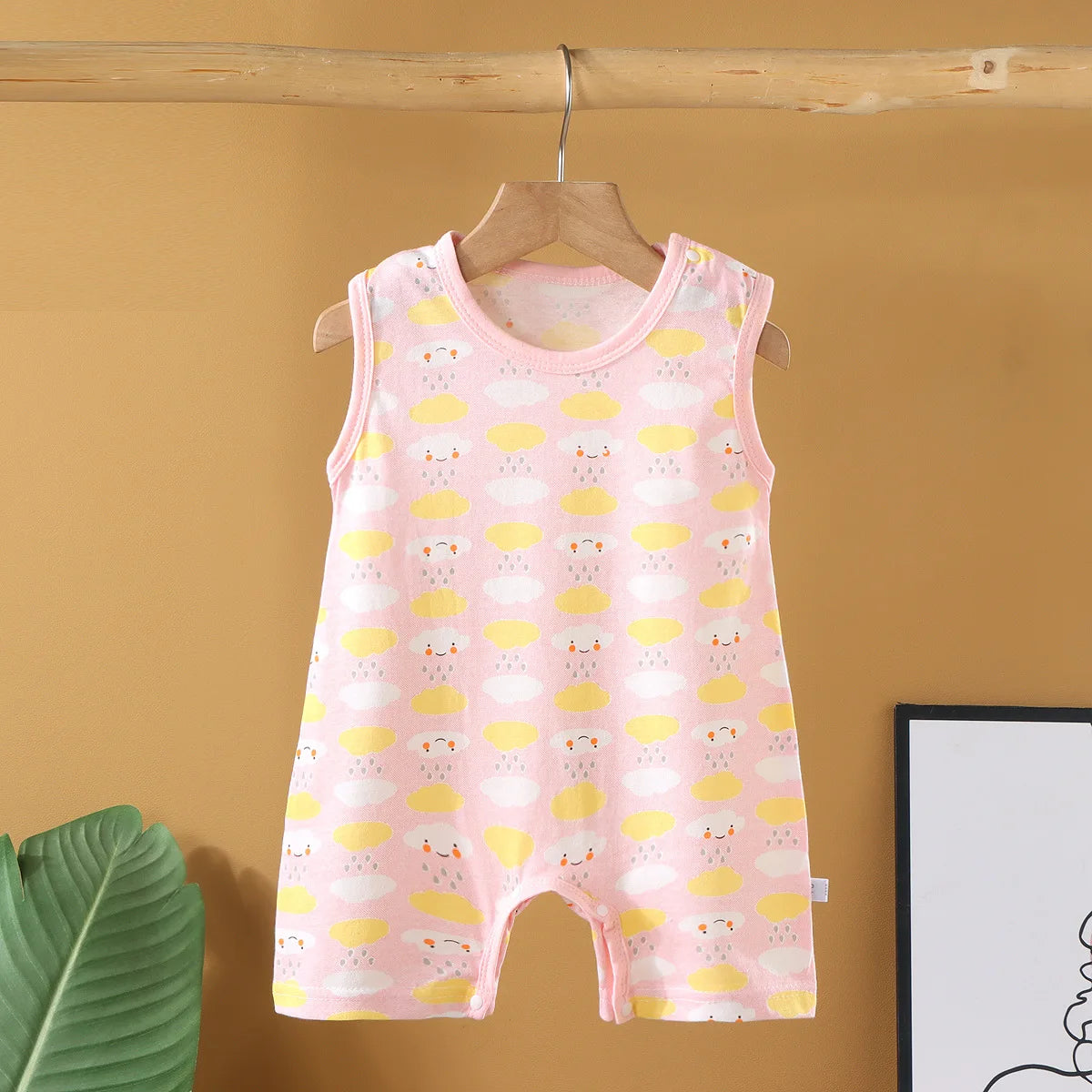 Pyjama Bébé “Souffle d’Été” – Combinaison Légère en Coton