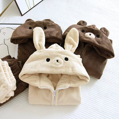 Pyjama Mixte “Refuge d’Hiver” – Ensemble en Coton Doux et Chaud