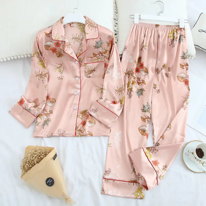 Pyjama Femme “Velours Nuage” – Ensemble Élégant en Satin Velours