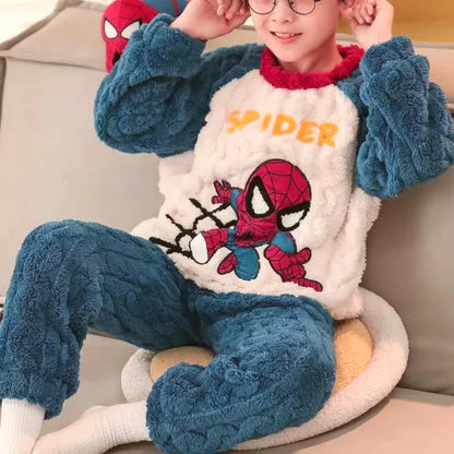 Pyjama Enfant Polaire “Spider-Héros” – Ensemble Hiver Chaud, Aventures Nocturnes