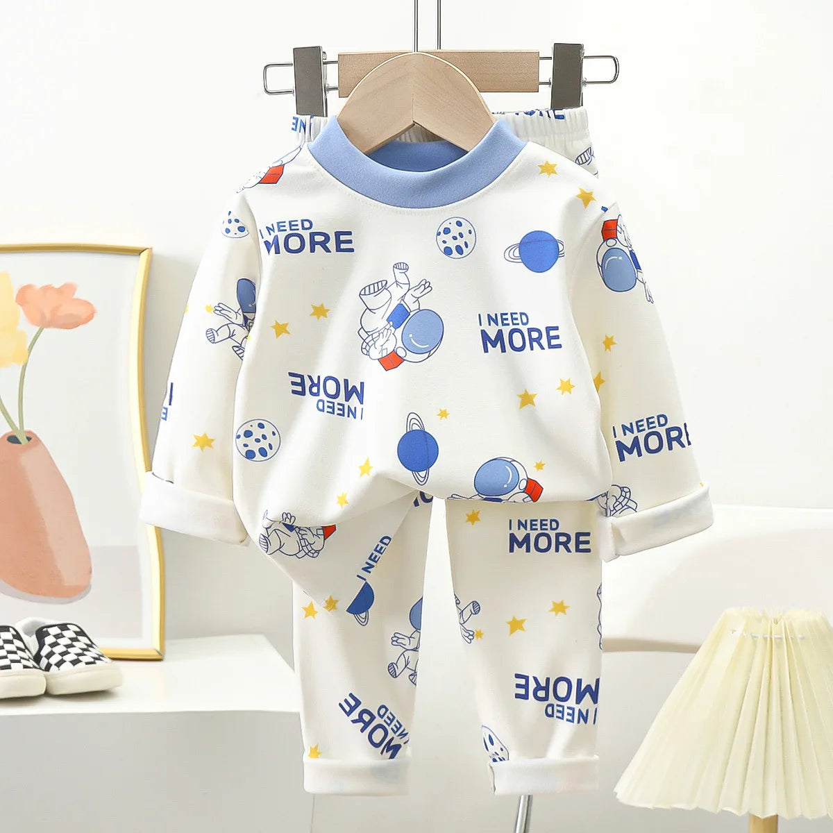 Pyjama Enfant “Cocon Hivernal” – Ensemble Chaud en Coton Épais Molletonné, Confort Doux et Protecteur