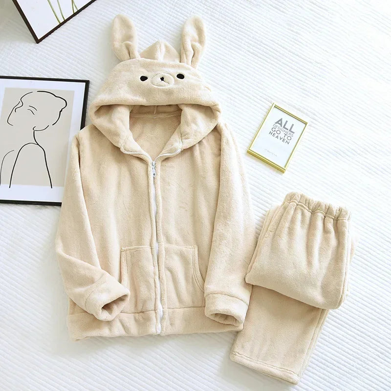 Pyjama Mixte “Refuge d’Hiver” – Ensemble en Coton Doux et Chaud