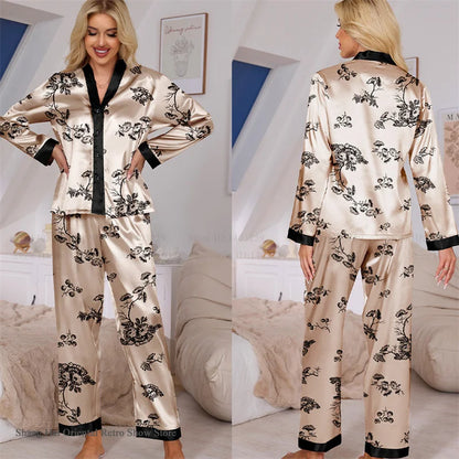 Pyjama Femme “Signature” – Ensemble en Satin Chic à Imprimés Élégants
