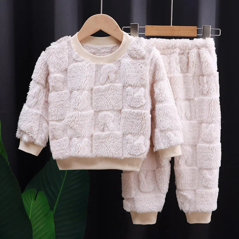 Pyjama Enfant “Cocon Tactile” – Ensemble 2 Pièces en Polaire Doux, Manches Longues, Automne/Hiver