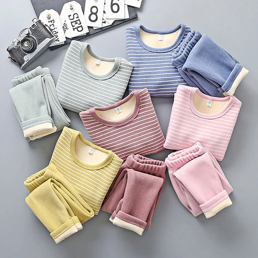 Pyjama Enfant « Rayons Douillets » – Ensemble 2 Pièces en Coton Doux, Manches Longues, Automne/Hiver