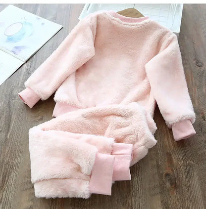 Pyjama Enfant “Doudou Cocoon” – Ensemble Automne/Hiver en Polaire Douce, 2 Pièces à Manches Longues