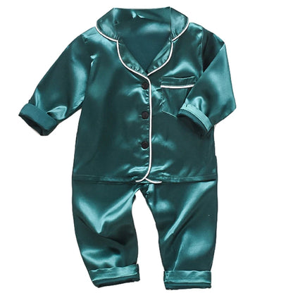 Pyjama Enfant Été “Douceur Active” – 2 Pièces en Satin Léger, Confort Élégant