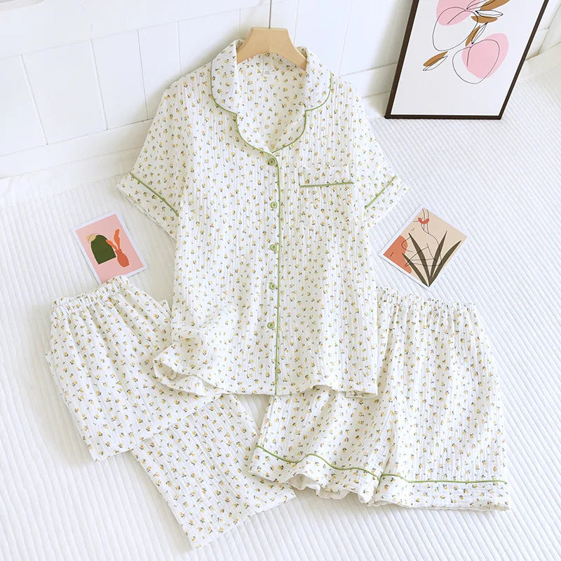 Pyjama Femme “Éclats d’Herbe” – Ensemble 2 ou 3 pièces Élégant en Coton Brodé, Léger & Respirant