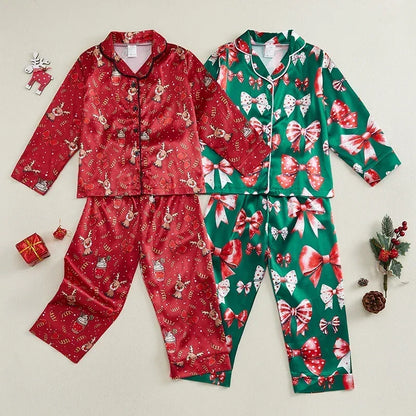 Pyjama Enfant “Noël en Satin” – Chemise à Boutons & Pantalon Élégant