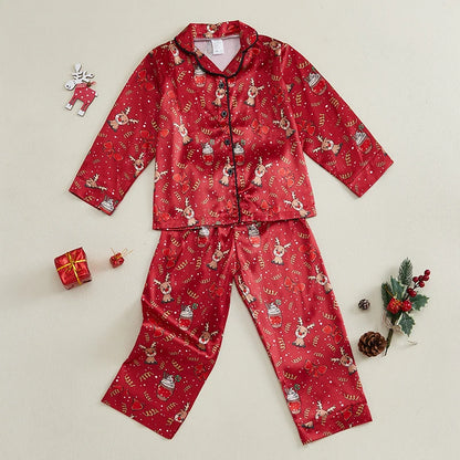 Pyjama Enfant “Noël en Satin” – Chemise à Boutons & Pantalon Élégant