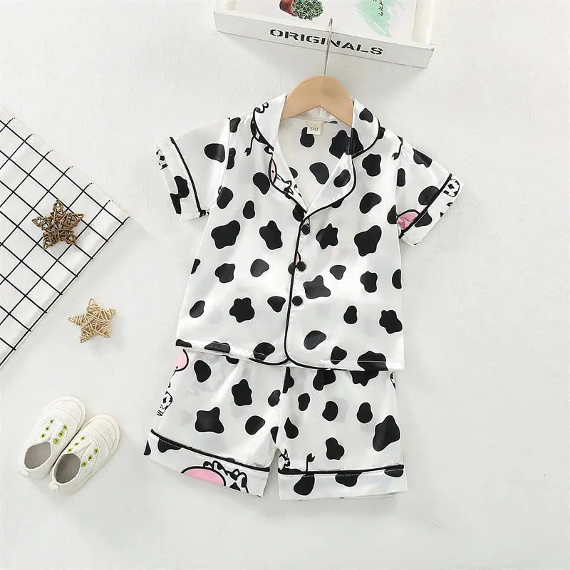 Pyjama Bébé & Enfant “Douce Prairie” – Ensemble en Coton Imprimé Vache, Respirant & Ludique