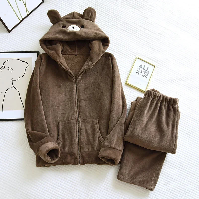 Pyjama Mixte “Refuge d’Hiver” – Ensemble en Coton Doux et Chaud