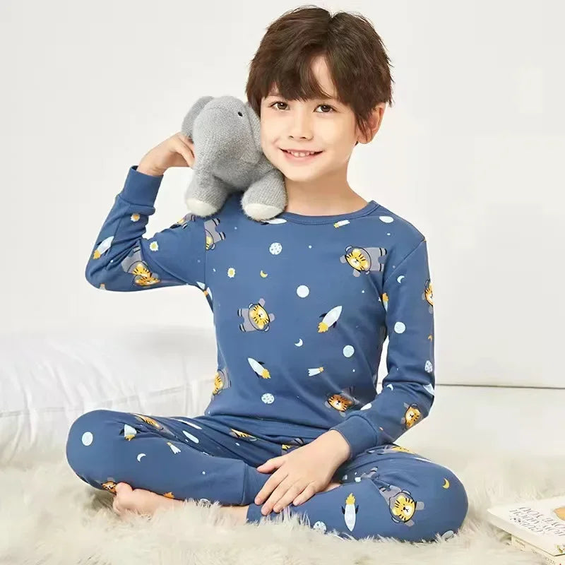 Pyjama Enfant Mi-Saison “Univers Illustré” – Ensemble 2 Pièces en Coton Doux, Manches Longues, Motifs Colorés Mixte