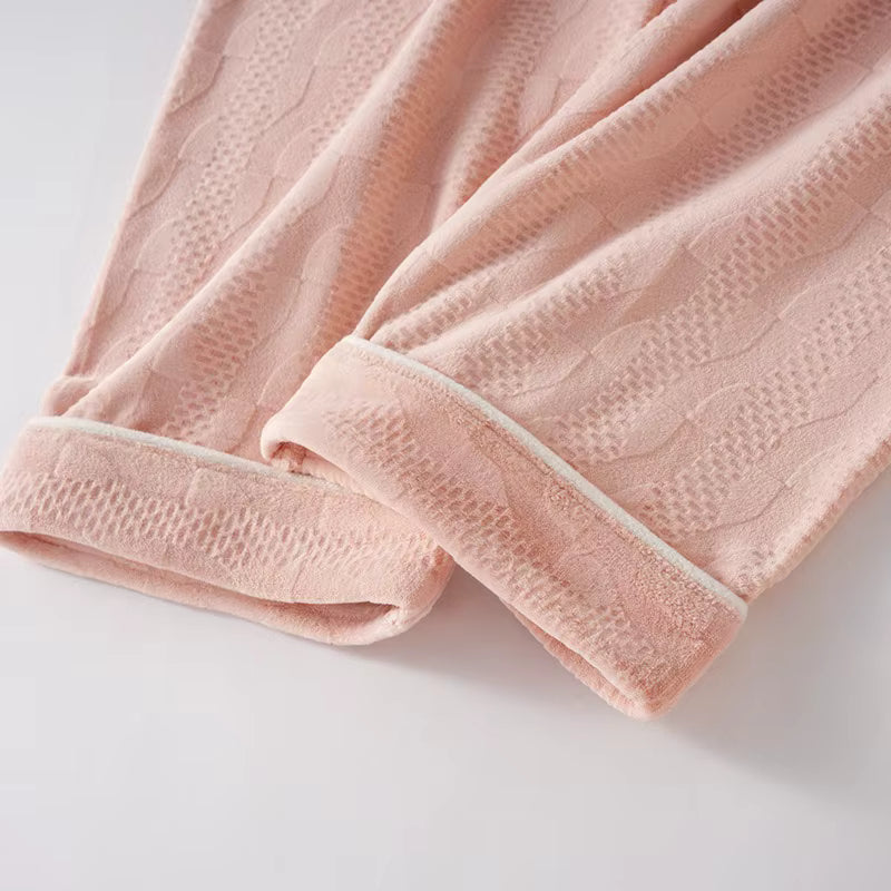 Pyjama “Hiver Essentiel” – Ensemble en Coton Chaud et Respirant