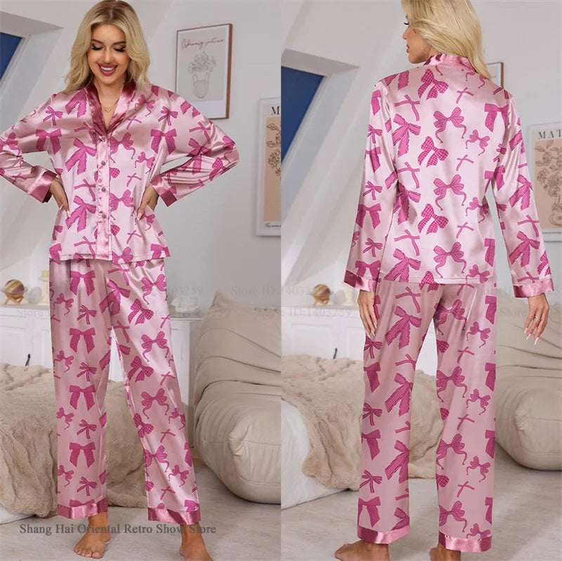 Pyjama Femme “Signature” – Ensemble en Satin Chic à Imprimés Élégants