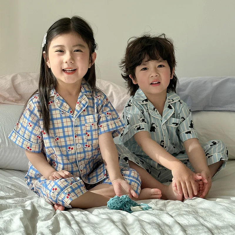 Pyjama Enfant Été “Estival” – Ensemble 2 Pièces en Coton Léger, Manches Courtes, Motifs Ludiques