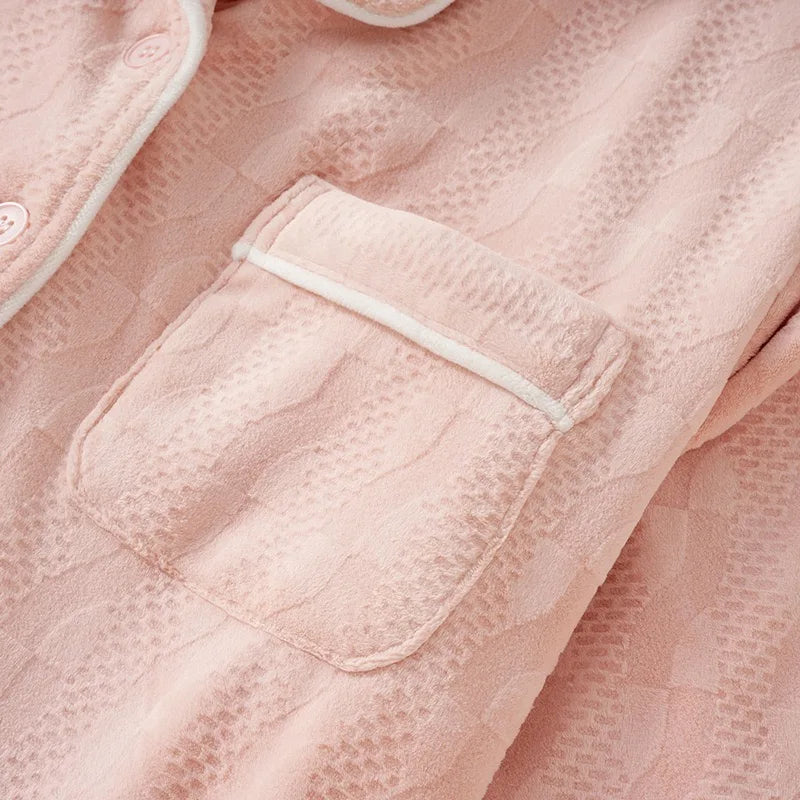 Pyjama “Hiver Essentiel” – Ensemble en Coton Chaud et Respirant