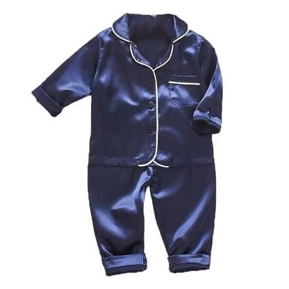 Pyjama Enfant Été “Douceur Active” – 2 Pièces en Satin Léger, Confort Élégant