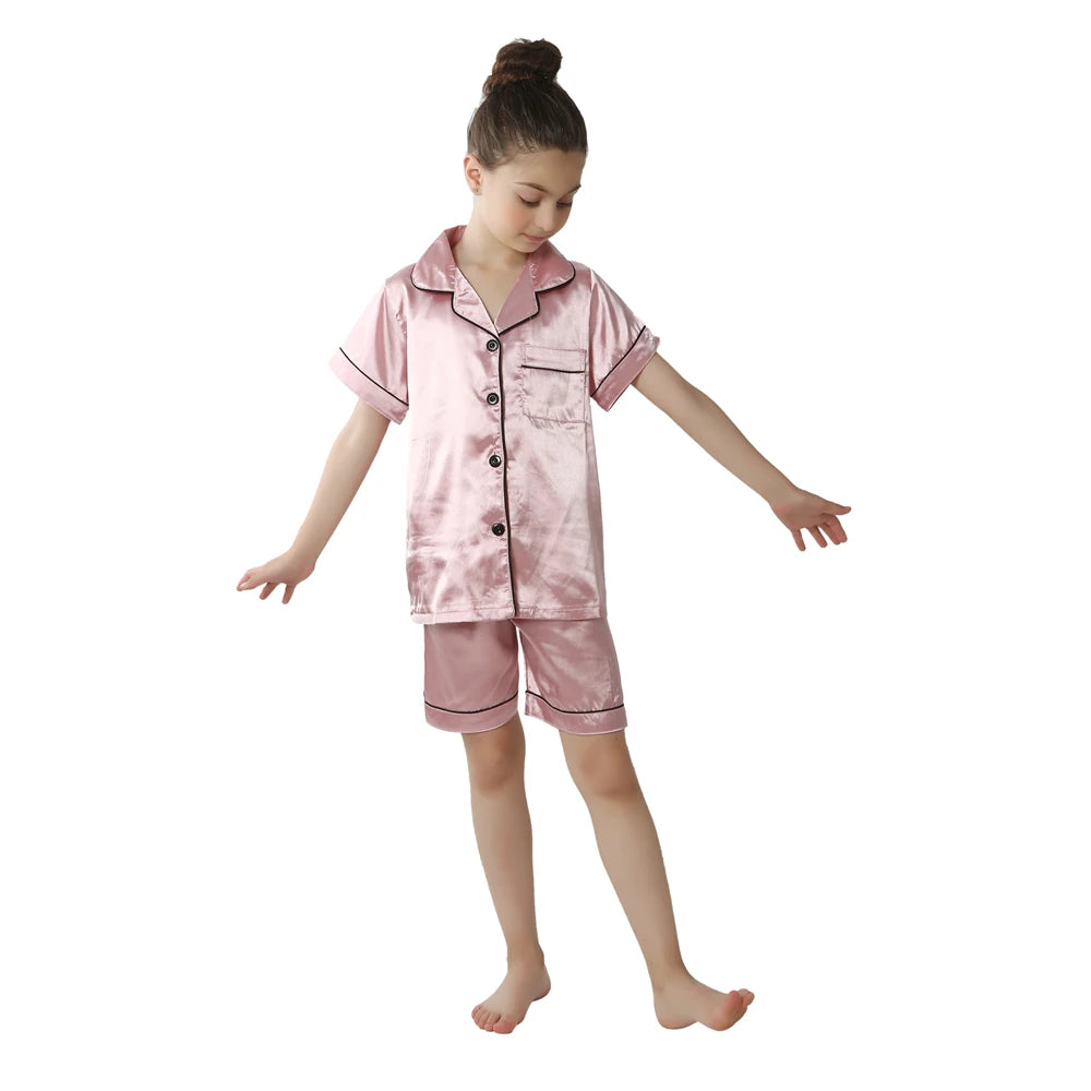 Pyjama Enfant Été “L’Essentiel à Fleur de Peau” – Ensemble Léger en Coton, Manches Courtes